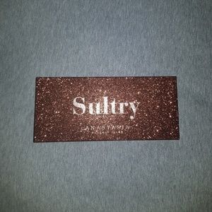 Anastasia Beverly Hills 
Sultry Eye Shadow Palette